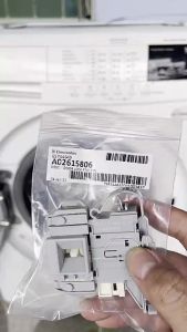 Công tắc khóa cửa máy giặt Electrolux cửa ngang EWF 10932 12942 12732 14012 12853