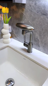 ก๊อกน้ำสแตนเลส 304 อเนกประสงค์ หมุนได้ 360° 4 โหมดสเปรย์ สไตล์ยานอวกาศ แบบน้ำเย็นอย่างเดียว ใช้ได้ทั้งครัวและห้องน้ำ