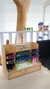 Giá để đồ dùng văn phòng hộp cắm viết kệ bút để bàn làm việc - HV16