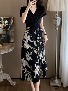 French Stylish Versatile Slimming V-Neck Layered Dress