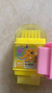 Chuốt bút chì hai đầu G-8022 một đầu chổi một đầu tẩy