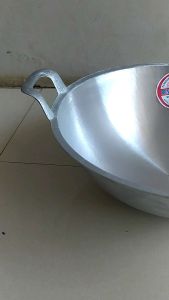 Wajan no.16 Kuali penggorengan cekung spesial bintang satu No.16 aluminium tebal