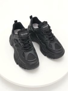 ส่งจากไทย รองเท้า คอลเลคชั่นล่าสุดรุ่น ด้วยราคาถูกต้อง มีหลายสตรั้งที่คอลเลคชั่น สำหรับผู้หญิง สำหรับเสริมส้น สำหรับมินิมอล และสำหรับวิ่งสไตล์เกาหลี ๆ