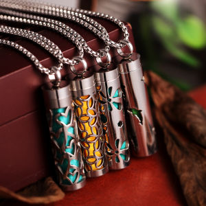 Stainless Steel Aromatherapy Necklace Diffuser Pendant Aroma Diffuser Locket Perfume Essential Oil Diffuser Pendant Necklace