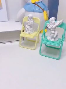 ที่วางโทรศัพท์ ขาตั้งมือถือแบบเก้าอี้ ที่วางโทรศัพท์ตั้งโต๊ะ รูปเก้าอี้ ที่จับมือถือแบบพกพา ขาตั้งน่ารัก ที่วางโทรศัพท์มือถือ ขาตั้งเดสก์ท็อป เก้าอี้ขนาดเล็ก