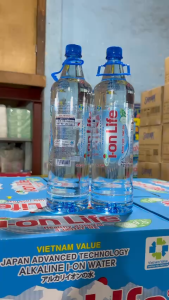 Thùng 12 Chai Nước uống i-on kiềm Akaline I-on Life 1.25 lít