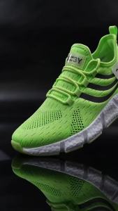 Men Sneakers Breathable Running Shoes for Men Comfortable Classic Casual Sports Shoes Man Tenis Masculino Women Platform Sneaker