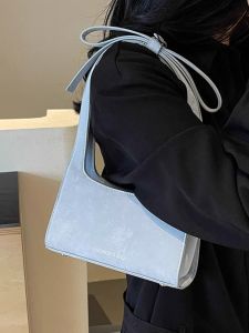 Sweet Butterfly Knot Velvet Handbag Womens Fashionable Underarm Bag 2025 Trendy Single Shoulder Bag High-End Sensation