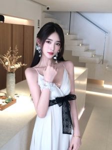 CHANGTONG | Summer Vacation Style V-Neck Waist-Hugging Strap Dress