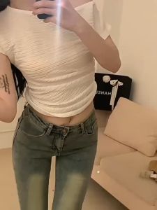 เสื้อยืดแฟชั่นผู้หญิงโชว์ไหล่แอบเซ็กซี