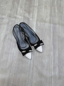 Sandal mũi nhọn 3 phân nơ chữ niu GB60 (phom 15 )