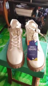 Sepatu Boots Cewek Kasual Korea Style 2024