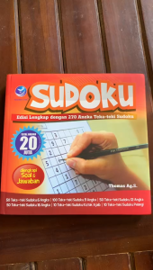 Sudoku: Edisi Lengkap Dengan 270 Aneka Teka-teki Sudoku