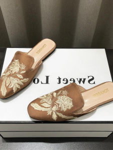 Christy Kathy Retro Embroidered Flat Bottom Mules Womens Slip-On Shoes Head Cover Half Slippers Floral Pattern Rubber Sole