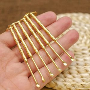 ไม้แคะหูที่แคะหูหัวกลมแบบบางอุปกรณ์ดูแลหูทำความสะอาดหูเด็กที่แคะหูแบบเกลียวที่ไม่ใช่ยี่ห้อของจีนแผ่นดินใหญ่