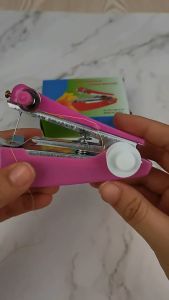 Bossku Hand-Held Sewing Machine Mini Portable Sewing Machine Stapler Sewing Machine Mesin Jahit Tangan Mini 手持缝纫机 迷你小型便携式裁缝机