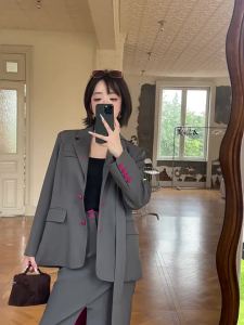MIUCO | Bộ Đồ Nữ Thời Trang & Sang Trọng Màu Xám