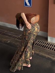 MANMI | Stylish French Floral Design Summer Skirt Green