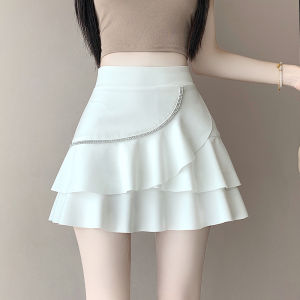 YIMEI กระโปรงกึ่งสั้นกึ่งยาวเต้นรำสีขาวเอวสูงสลิมใส่ได้พอดีกับสำหรับผู้หญิงในฤดูร้อนใหม่2025ชุดกระโปรงเป็นชั้นสามชั้นพร้อมกระโปรงสั้นป้องกันแสงสะท้อนติดเพชร