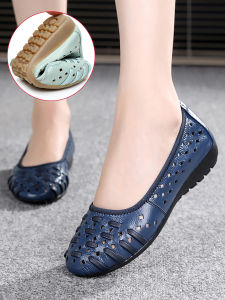 Comfortable Womens Sandals Breathable Hollow out Design Soft Bottom Flat Shoes Leather Material Ideal for Middle Aged And Elderly