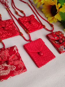 Square Lucky Charm Bag Waterproof Buddha Talisman Personal Safety Amulet Storage Pouch Fashion Jewelry Accessory Organizer