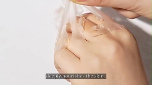 【BUY 1 TAKE 1】Orange Vitamin C Exfoliating Lotion - Whitens And Softens Skin Anti-Wrinkle Micro-Exfoliating And Rejuvenating. 100ml
