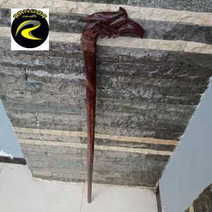 tongkat jalan kayu galih asem ukir burung rangkong S25