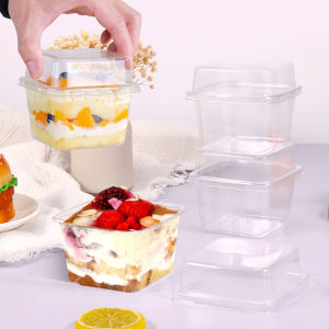 50Pcs Plastic Dessert Cups with Lids 8oz Reusable Cupcake Container Clear Square Single Dessert Box Sealed Cake Storage Box