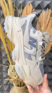 MFI Seulgi "Free Box" Sneakers Wanita Korea Sepatu Fashion Cewek Casual Model Tebal Trendi Mahasiswi Beige Gray Kekinian 2025