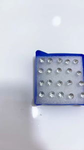 Anting permata warna warni putih plastik isi 10 pasang warna