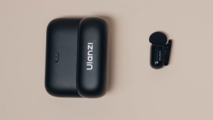 Ulanzi specialize in the development of mobile phone photography and other photographic equipment accessories mainly based on mobile video accessories such as mobile phone stabilizer rigs microphone LED lights fixed bracket lens tripod action came