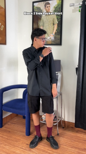 POLICE Kemeja Polos Canvas Kantong Dua Hitam Regular Fit Pria