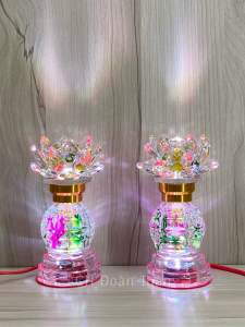 Đèn bàn thờ pha lê hoa sen đổi 7 màu cao 18cm - Đèn thờ 627 -Giá bán/1 cặp