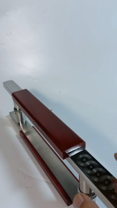 handle gagang pegangan pull pintu rumah minimalis pilihan panjang 33cm 45cm dan 60cm bahan stainless dan kayu model baut tembus 15x30 kayu maron gravir untuk pintu depan dan kamar tersedia set body kunci
