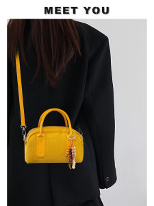 Saffron Suede Bowling Commuter Bag Womens New 2025 Lightweight Luxury Small Luxury High-End Sensation Crossbody Bag