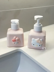 【1-3 Days Delivery】200ML Hello Kitty Press Bottle Large Capacity Sanrio Bottle Refillable Lotion Hand Soap Bottle Shampoo Bottle Birthday Gift