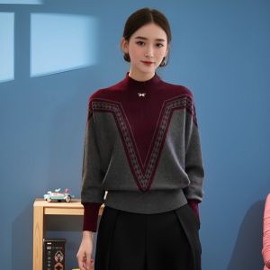 Fashionable Knitted Long Sleeve Sweater Womens Loose Fit Color Block Slimming Winter 2024 New Style Versatile Casual Knitwear