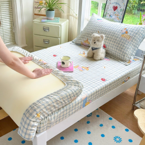 NAIYOUCHENG | Cotton Cartoon Slip-resistant Dust-proof Bed Sheet Set