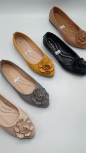 Gratica Sepatu Wanita Flat Shoes Aksesoris Bunga B05 B