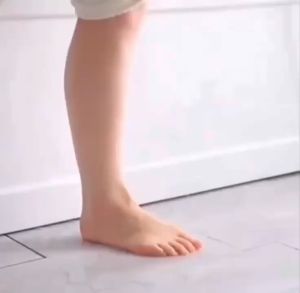 พรมเช็ดเท้า ขนแกะเทียม ขนาด 40*60 ซม. สำผัสนุ่ม ซับน้ำได้ดี มีแผ่นยางกันลื่น ขนไม่หลุด ซับน้ำดี ของใช้ในบ้าน เลือกสีได้ สีดำ สีน้ำตาล