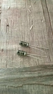 4.7UF 50V 450V Capacitor