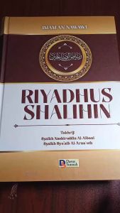 Riyadhus Shalihin - Penerbit Darus Sunnah