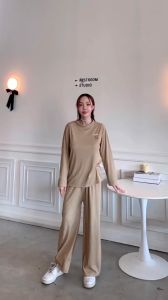 ชุดเซ็ทผู้หญิง ชุดเซ็ท2ชิ้น เสื้อแขนยาว กางเกงขายาว ไม่ร้อน ฤดูใบไม้ร่วง ผ้าร่อง แฟชั่นเกาหลี เสื้อปักลายหมี TZ9988