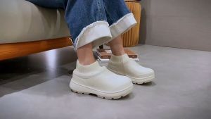 Black Rubber Waterproof Shoes For Women Non-Slip Grease Proofing Walking Shoes Slip On Comfortable Sneakers