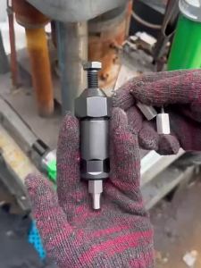 NiuXiang | Grease Fitting Cleaning Tool -Grease Zerk Cleaner Zerk Fitting Cleaning Tool for Auto Tractor Excavator Machinery Maintenance