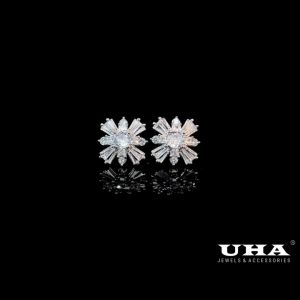 B1628 Bông tai nữ đính đá bagutte cao cấp sáng lấp lánh UHA