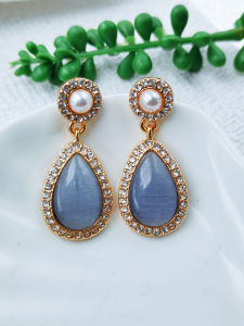 Elegant Cats Eye Stone Drop Earrings Vintage Court Style Precious Diamond Embedded Fashion Jewelry Ear Decor C435