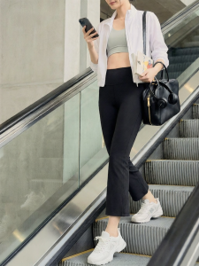 S&W | Straight Leg Yoga and Fitness Pants Thin Summer Small Size Bell Bottom Capri