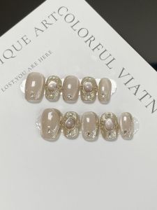 Handmade Cat Eye Short Nail Art Wearable Nail Tips Champagne Color Bucilla Style Finished Product Nail Stickers for Autumn Winter