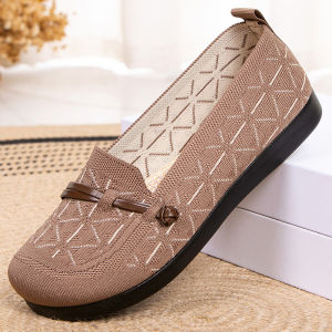 SHIPAILUO | Comfortable Flat Bean Shoes For Middle-Aged And Elderly People Beijing Cloth Shoes Slip-On Work Shoes Anti-Slip Elderly Shoes